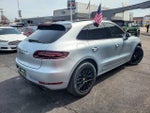 2017 Macan Thumbnail 8