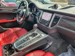 2017 Macan Thumbnail 27