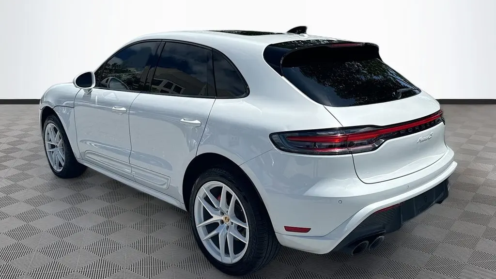 2023 Porsche Macan S