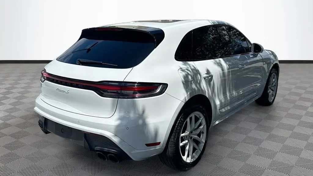 2023 Porsche Macan S