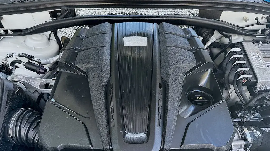 2023 Porsche Macan S