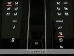 2023 Macan Thumbnail 6