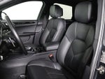 2023 Macan Thumbnail 31