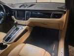 2018 Macan Thumbnail 33