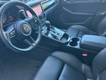 2022 Macan Thumbnail 17