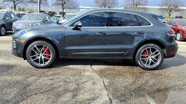 2022 Porsche Macan S