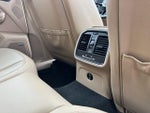 2022 Macan Thumbnail 38
