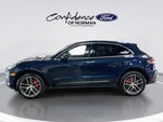 2023 Macan Thumbnail 4