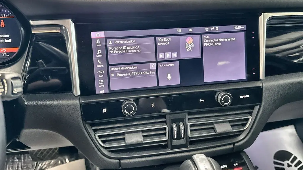2023 Porsche Macan S
