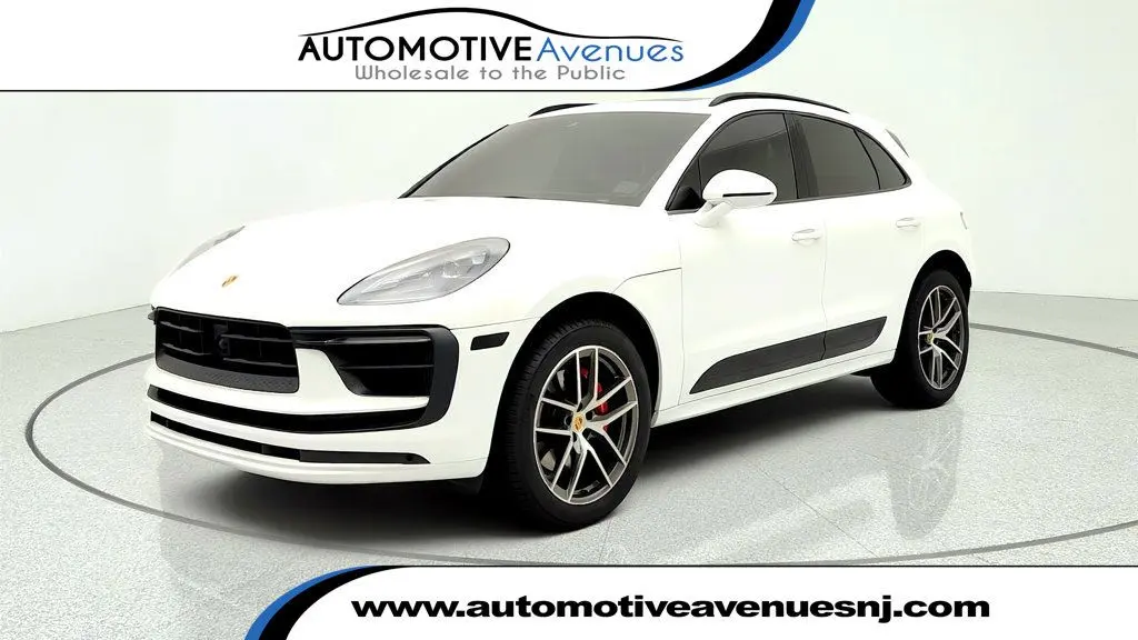 2023 Porsche Macan