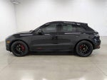 2021 Macan Thumbnail 1