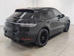 2021 Macan Thumbnail 7