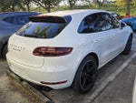 2017 Macan Thumbnail 6