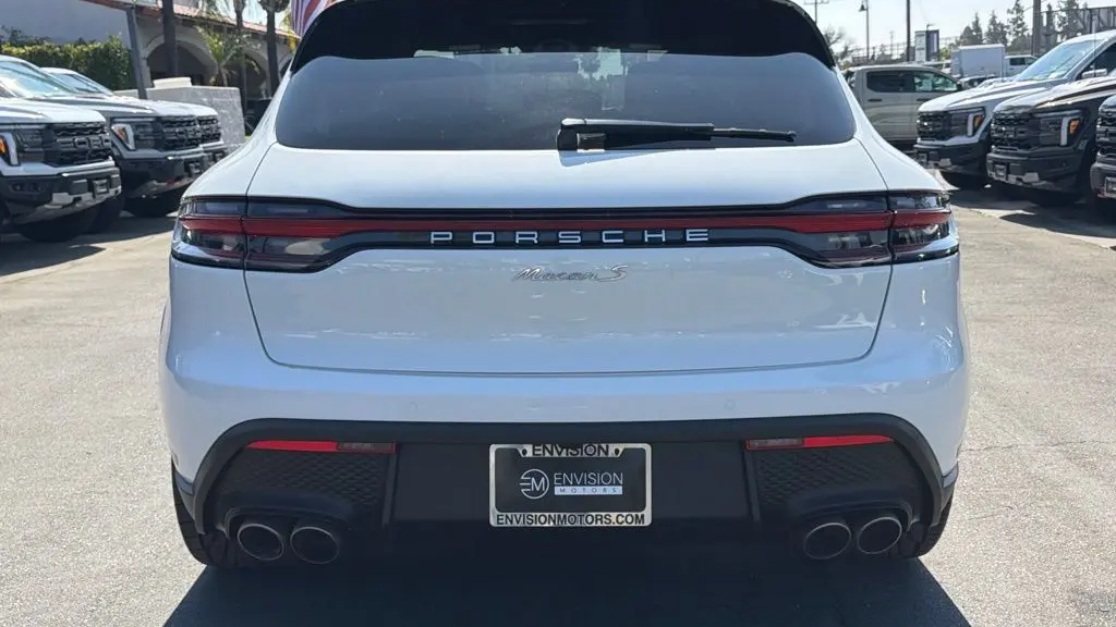 2023 Porsche Macan S