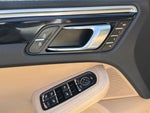 2023 Macan Thumbnail 19