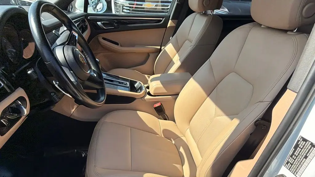 2023 Porsche Macan S