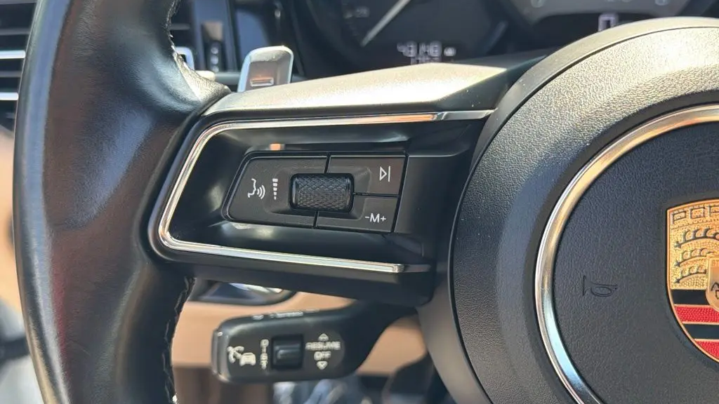 2023 Porsche Macan S