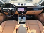 2023 Macan Thumbnail 32
