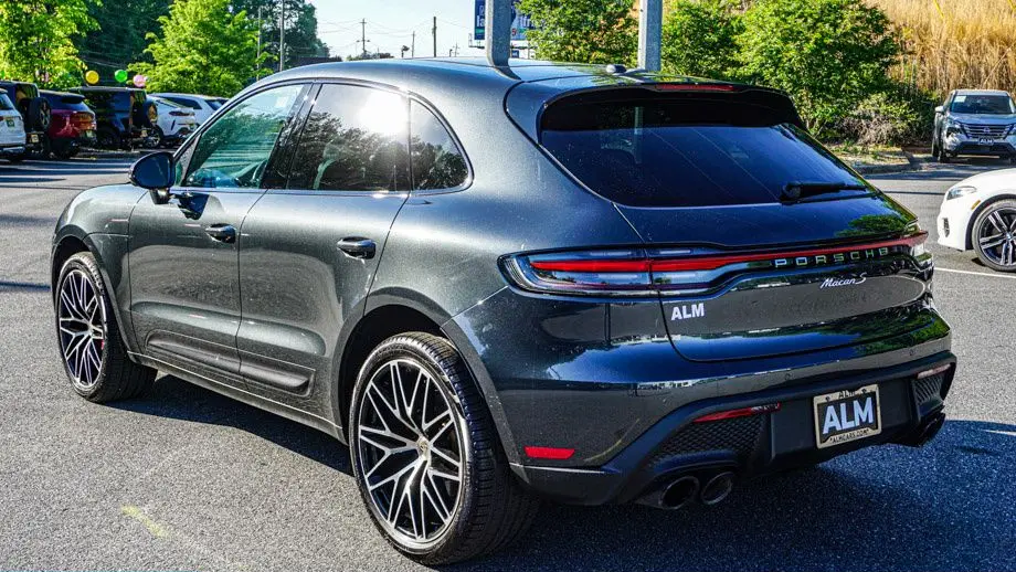 2024 Porsche Macan S
