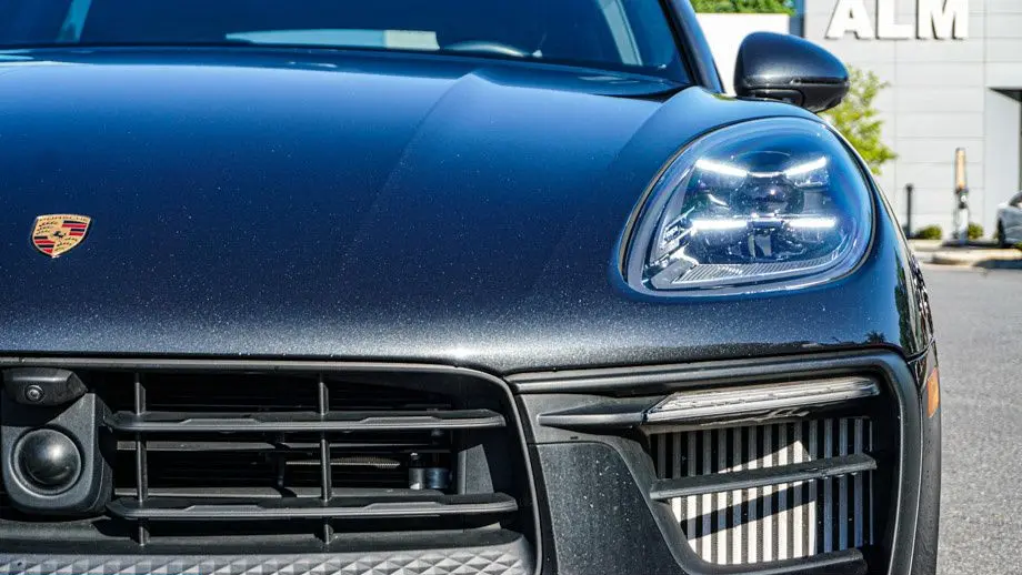 2024 Porsche Macan S