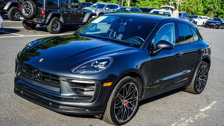2024 Porsche Macan S