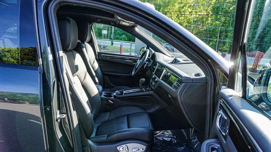 2024 Porsche Macan S