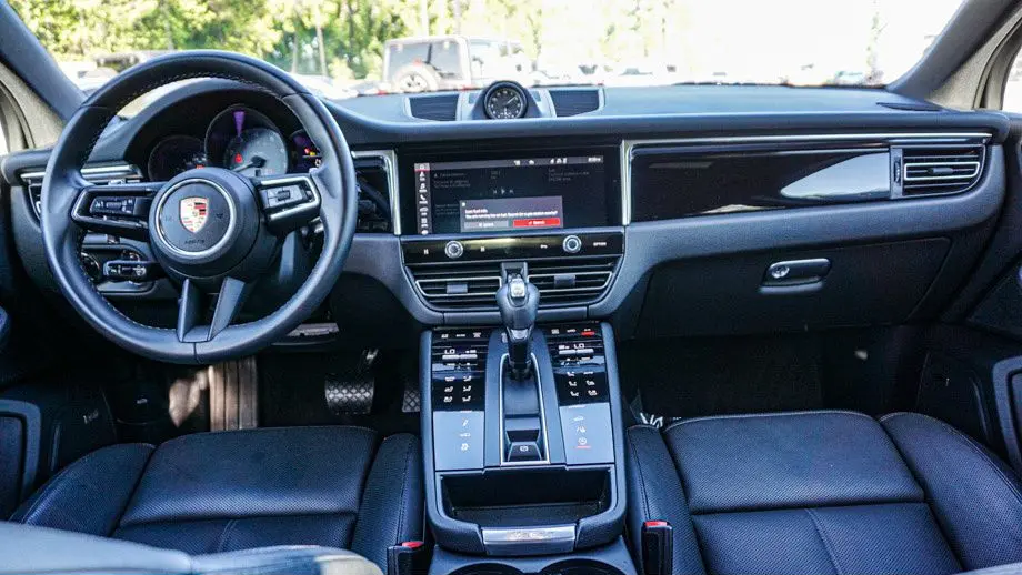 2024 Porsche Macan S