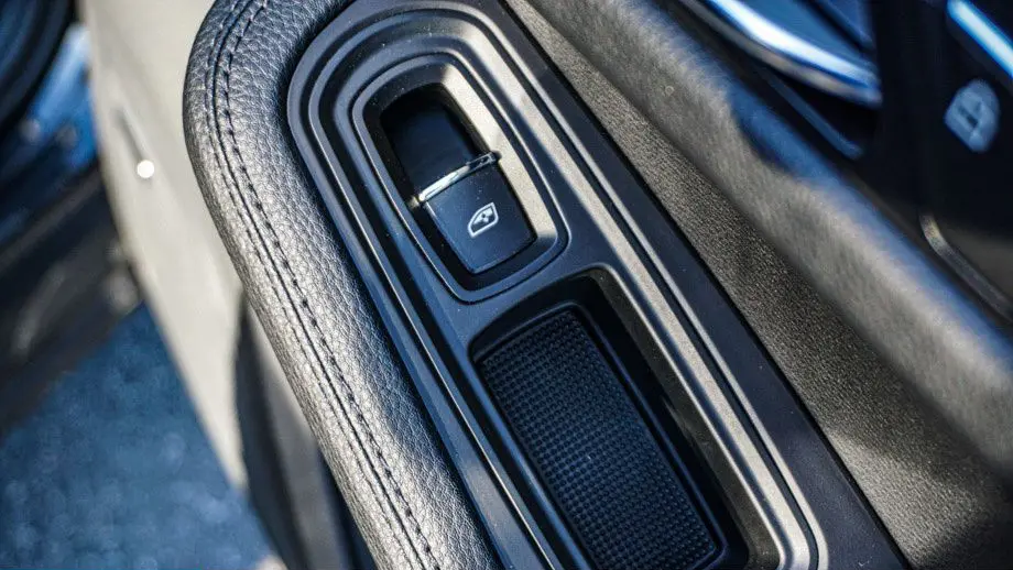 2024 Porsche Macan S