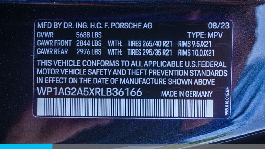 2024 Porsche Macan S