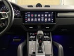 2023 Cayenne Thumbnail 16