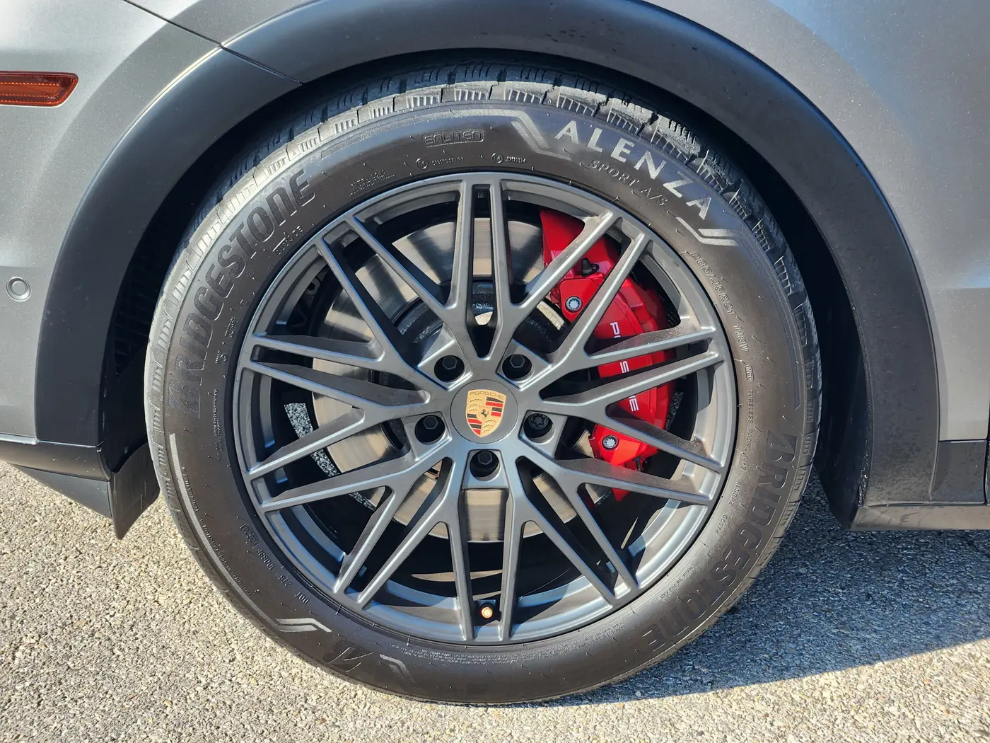 2025 Porsche Cayenne - $123,901