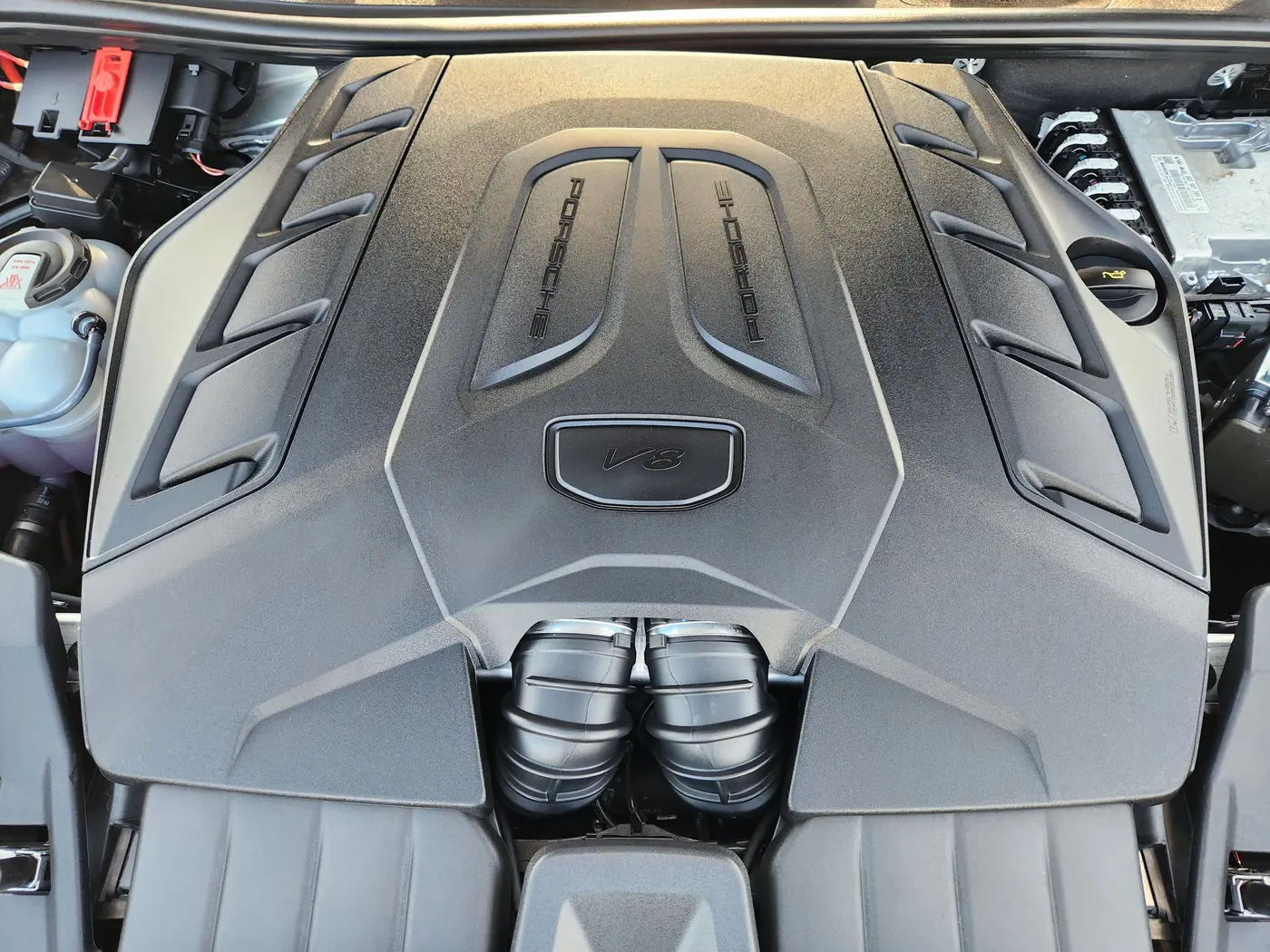 2025 Porsche Cayenne - $123,901