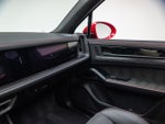 2025 Cayenne Thumbnail 29
