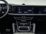 2025 Cayenne Thumbnail 32