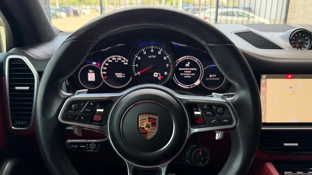2021 Porsche Cayenne GTS