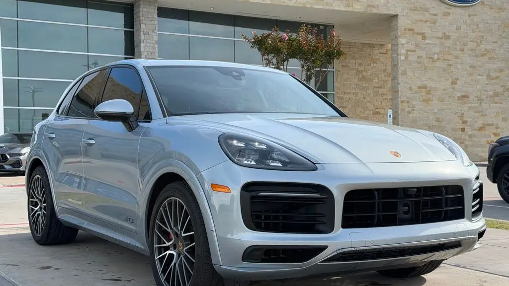 2021 Porsche Cayenne GTS