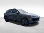 2021 Cayenne Thumbnail 2