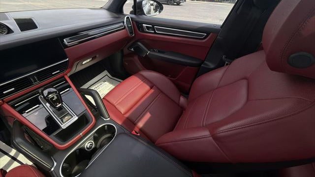 2021 Porsche Cayenne Turbo S E-Hybrid