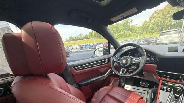 2021 Porsche Cayenne Turbo S E-Hybrid