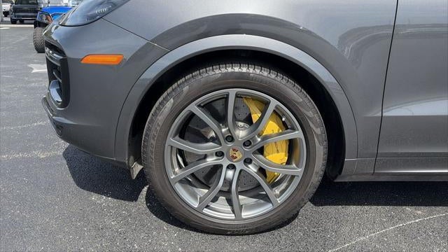 2021 Porsche Cayenne Turbo S E-Hybrid