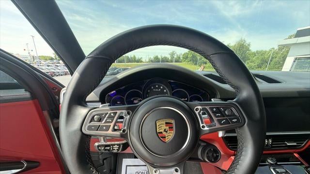 2021 Porsche Cayenne Turbo S E-Hybrid