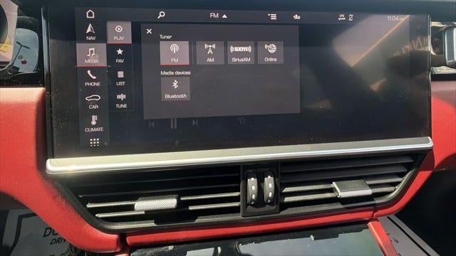2021 Porsche Cayenne Turbo S E-Hybrid