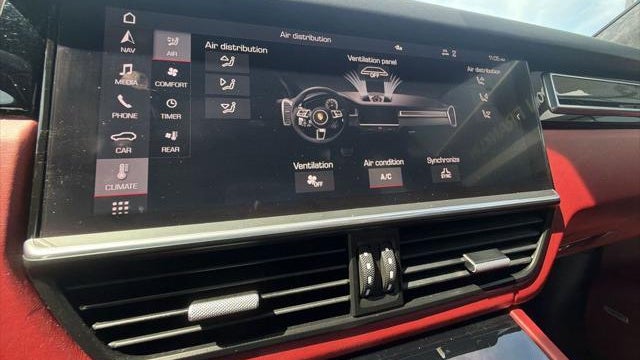 2021 Porsche Cayenne Turbo S E-Hybrid