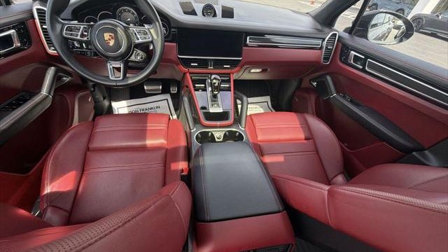 2021 Porsche Cayenne Turbo S E-Hybrid