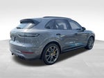 2021 Cayenne Thumbnail 8