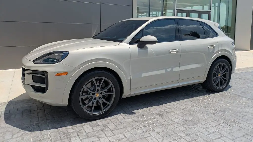 Preowned 2024 Porsche Cayenne S for Sale