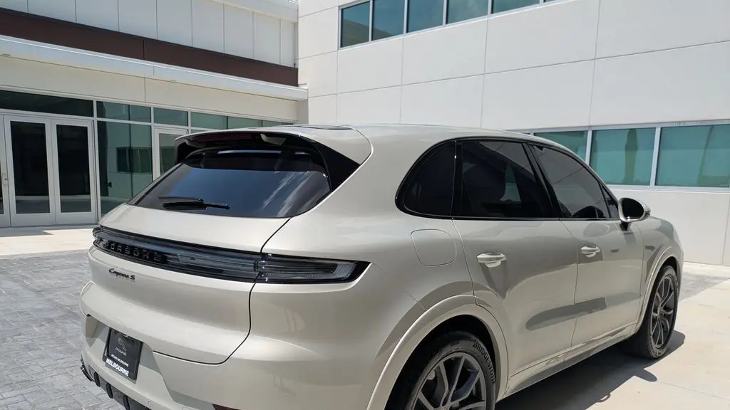 2024 Porsche Cayenne S