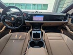 2024 Cayenne Thumbnail 15