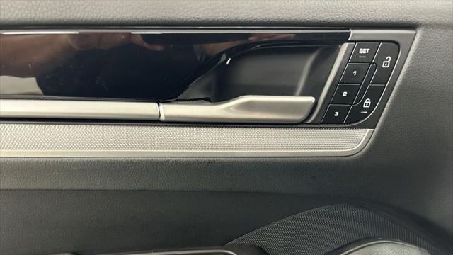 2025 Porsche Cayenne Coupe
