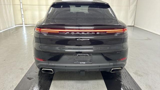 2025 Porsche Cayenne Coupe